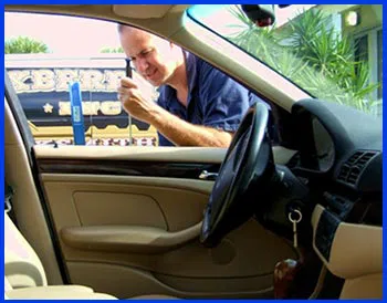 Mid City CA Locksmith Store Mid City, CA 323-402-1708